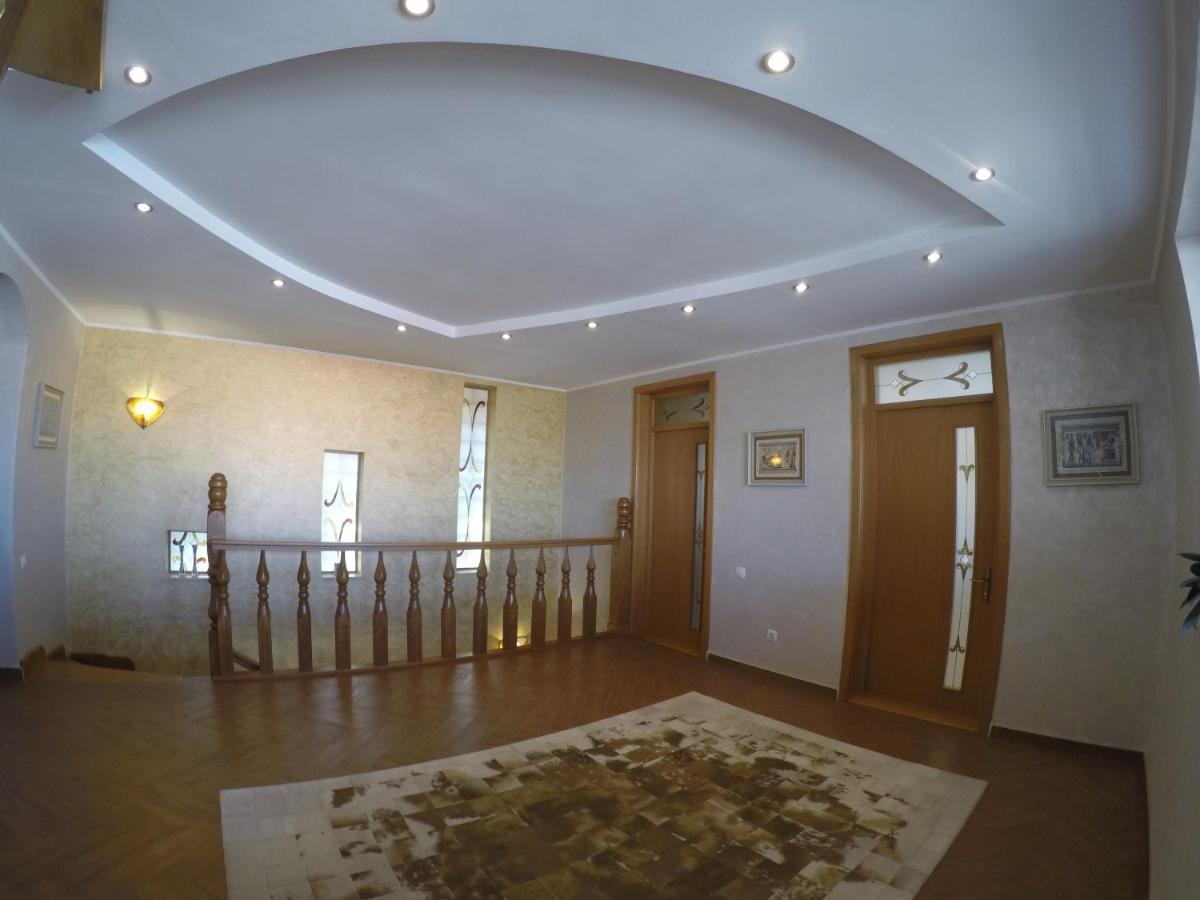 康斯坦察Casa Edwin住宿加早餐旅馆 外观 照片