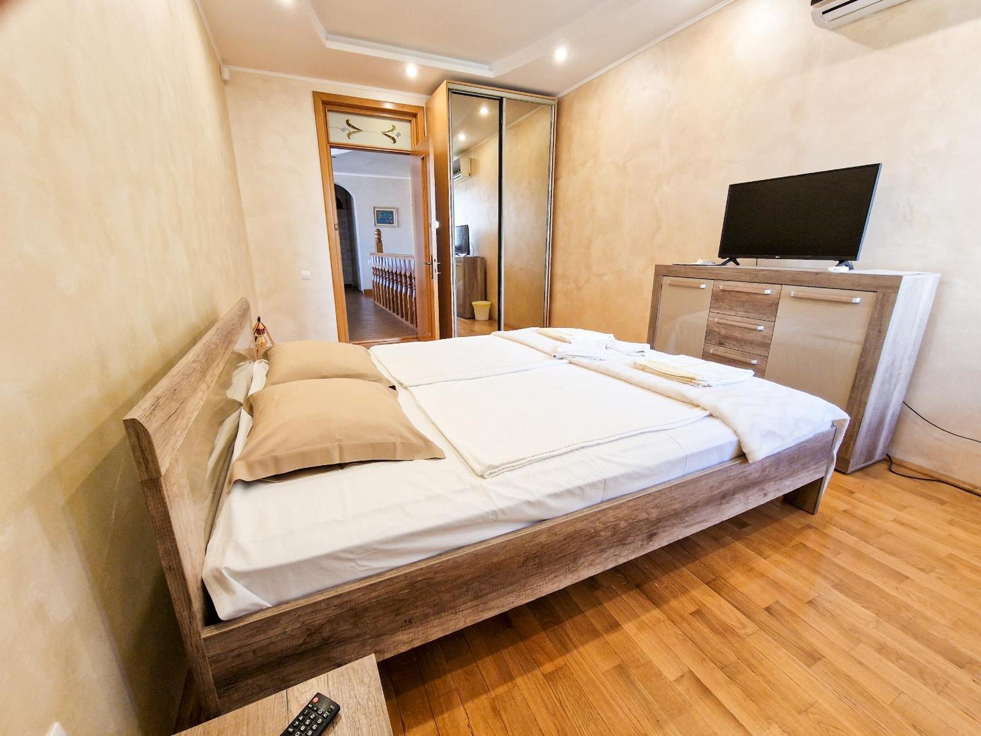 康斯坦察Casa Edwin住宿加早餐旅馆 外观 照片